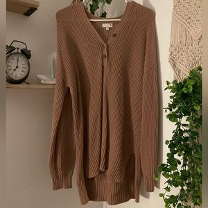 Adorable oversized sweater